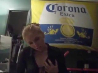 Kinky blonde know how to give his prick a good tease video